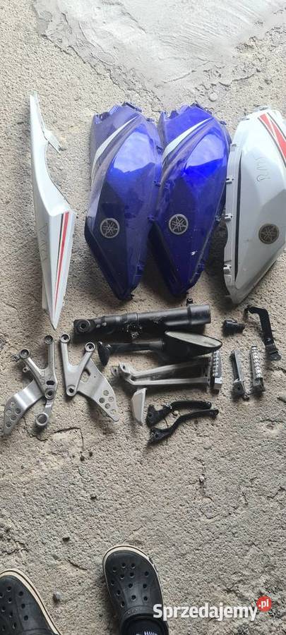 Yamaha r125 yzf r 125 części owiewka boczek