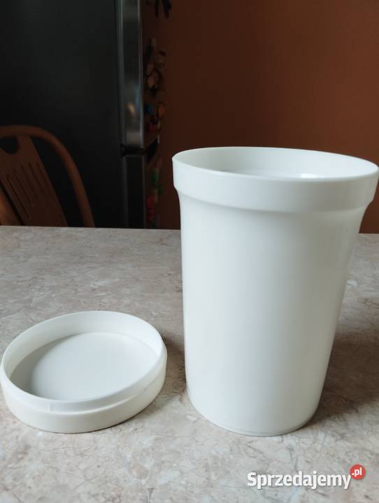 Pojemniki do przechowywania większych ilości Częstochowa