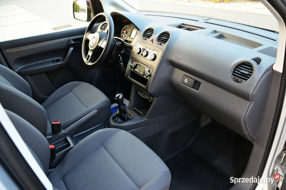 Volkswagen Caddy 16 TDI 155 Super Stan Rok produkcji 2014 Ostrów Mazowiecka sprzedam