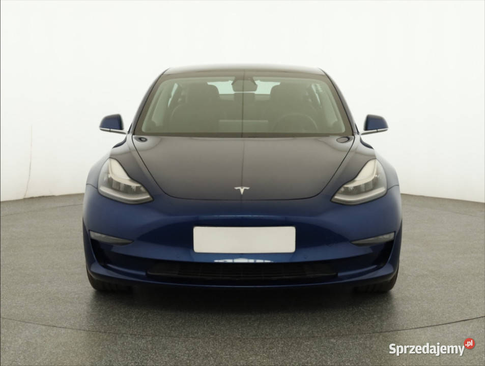Tesla Model 3 Long Range 4WD 78kWh tempomat
