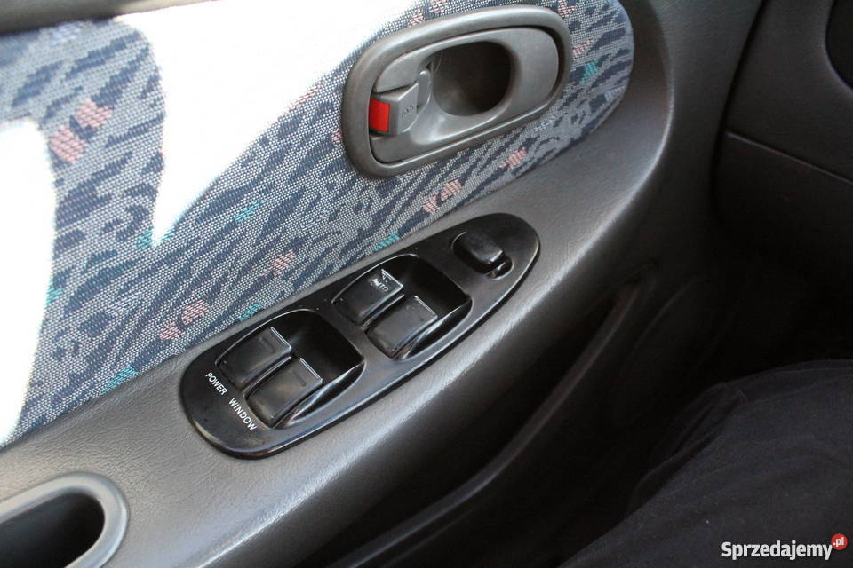 KIA SEPHIA 15 Benzyna 155 2300 4/5 Sephia sprzedam