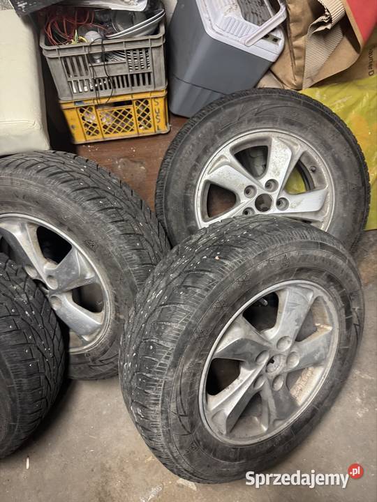 Sprzedam opony z kolcami 21570R16