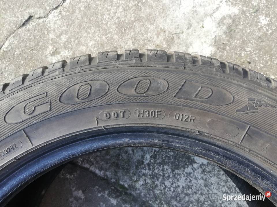 Sprzedam 4 opony Goodyear Ultra Grip 7 20555R16 Samochodowe Zielonka sprzedam