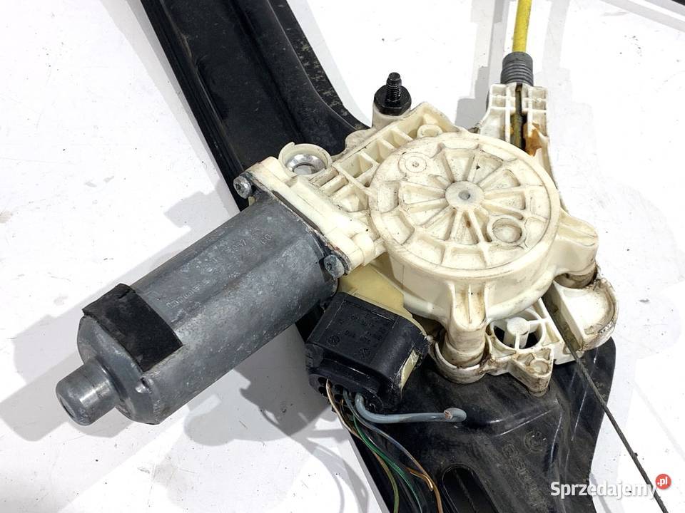 PODNOŚNIK SZYBY PRAWY PRZÓD BMW E71 7197302 SUV Mechanizmy opuszczania szyb