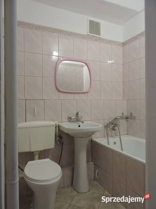 2pok 42met Sky Tower BALKONPIWNICAWINDA Wrocław