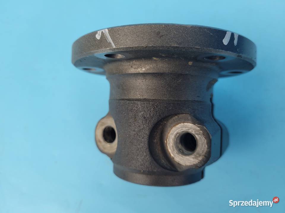 DEUTZFAHR 6130 TTV FLANSZA KOŁNIERZ WAŁU sprzedam