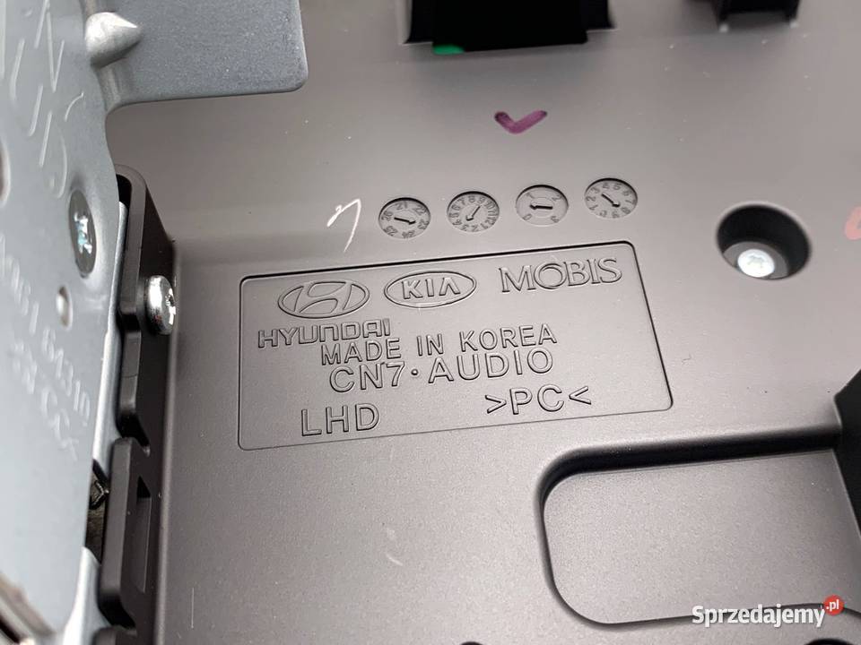 RADIO HYUNDAI ELANTRA VII 96160AA570 ODTWARZACZ osobowe podkarpackie