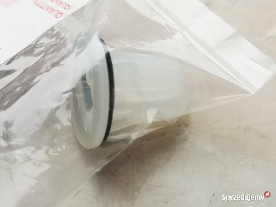 Spinka lampy tył klapa Suzuki Vitara III mazowieckie