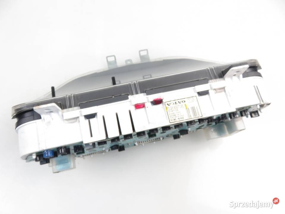 LICZNIK VOLVO V40 19 DI 30889706