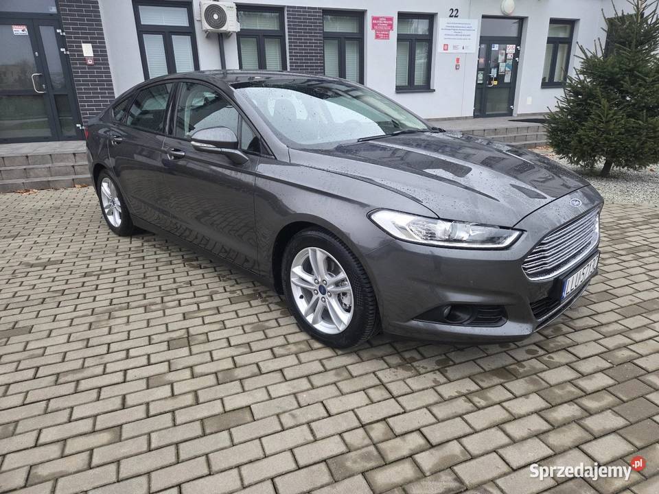 Ford Mondeo MK5 1997cm3 Krzywda