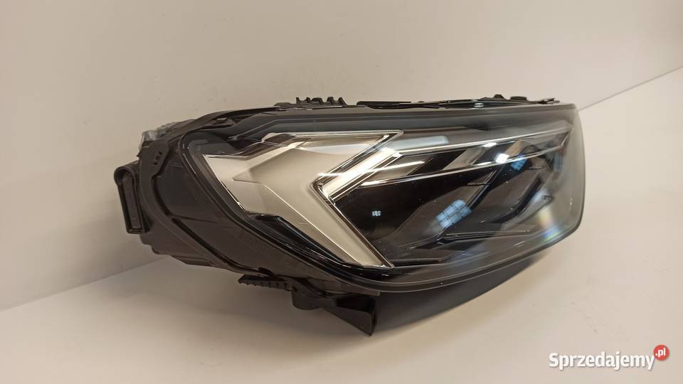 AUDI A1 82A LAMPA PRAWY PRZÓD 82A941034E RHD