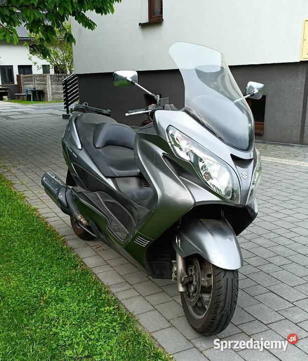 Suzuki Burgman 400