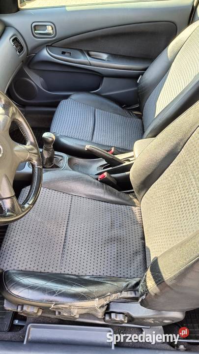 Nissan Almera II N16 15 Benzyna Bytom