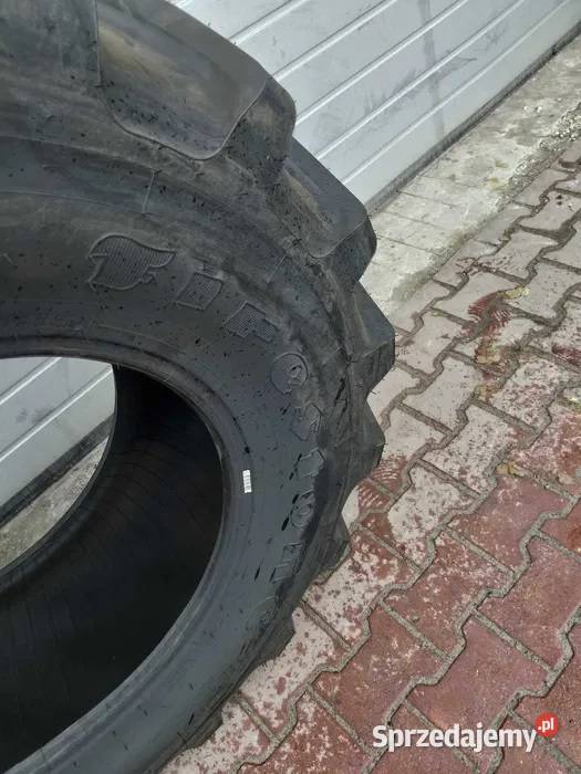 Opona 42070R24 Firestone Performer 70 130D Tomaszów Lubelski