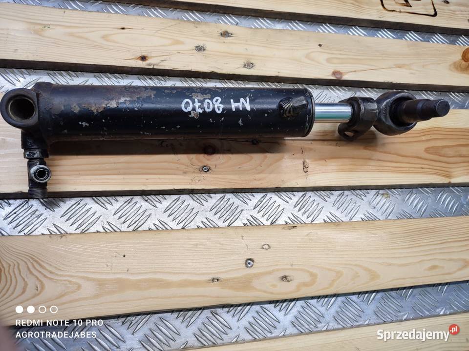 Siłownik skrętu Holland 8070 Wilkowo