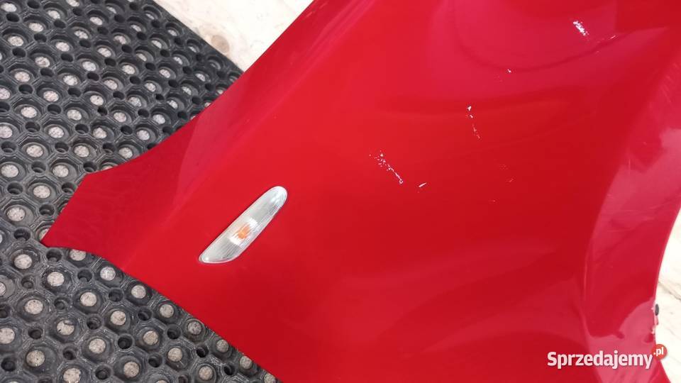 BMW E87 LIFT BŁOTNIK PRZÓD PRAWY A61 osobowe Zbierkowo