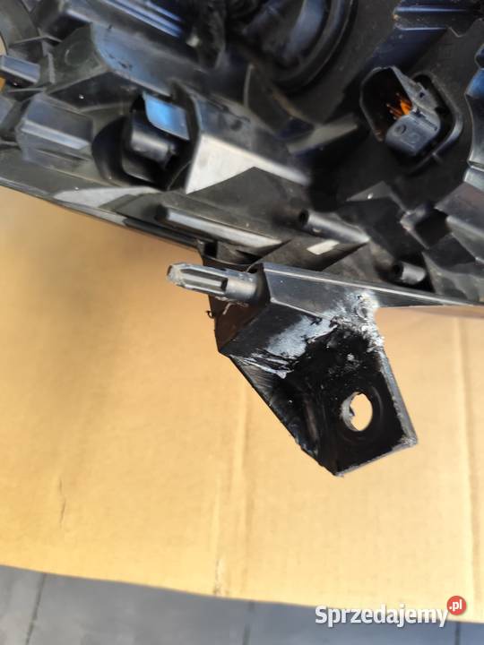Lampa Lampy przód Renault Trafic 3 ładne nie Lampy przednie Pilzno sprzedam