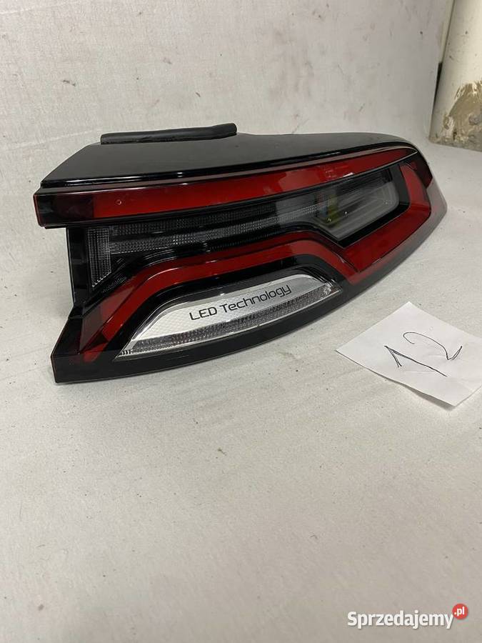 BYD TANG EV600 LAMPA PRAWY TYŁ LED ST4133020A osobowe Lampy tylne Jabłonna sprzedam
