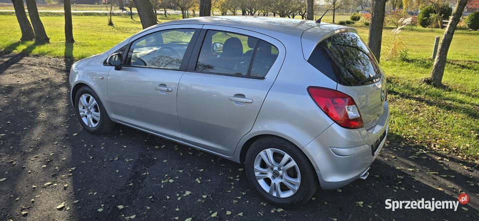 Opel Corsa 12 zadbane i ekonomiczne autko manualna Pamiętna sprzedam
