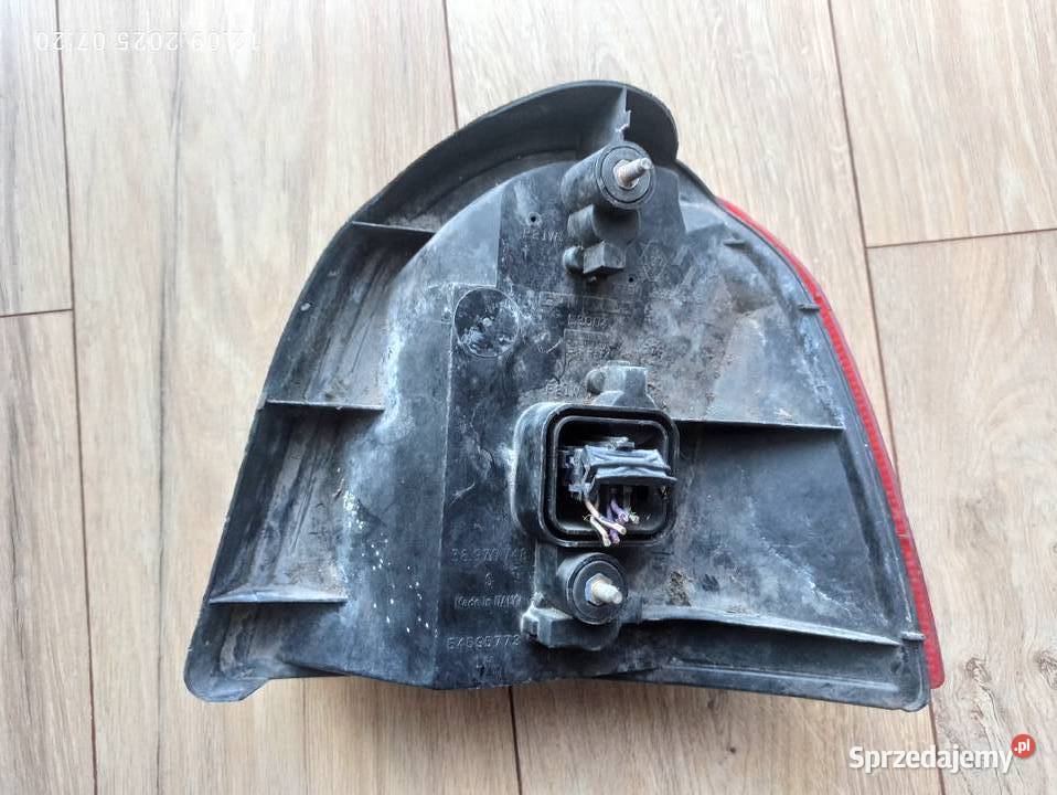 Twingo lampa tył lewa Myślenice
