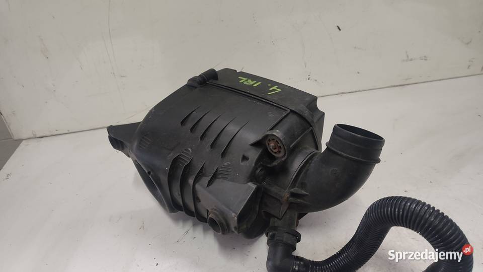 OBUDOWA FILTRA POWIETRZA VW GOLF AUDI 1F0129607 Włoszczowa sprzedam
