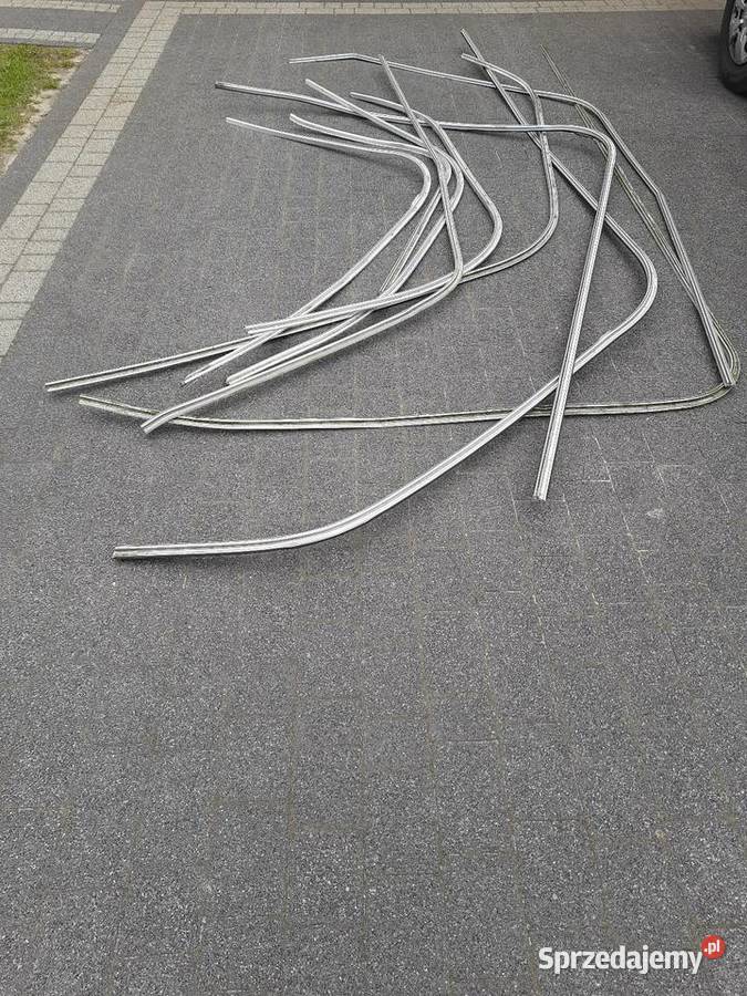 Listwa z angielskiej przyczepy kempingowej