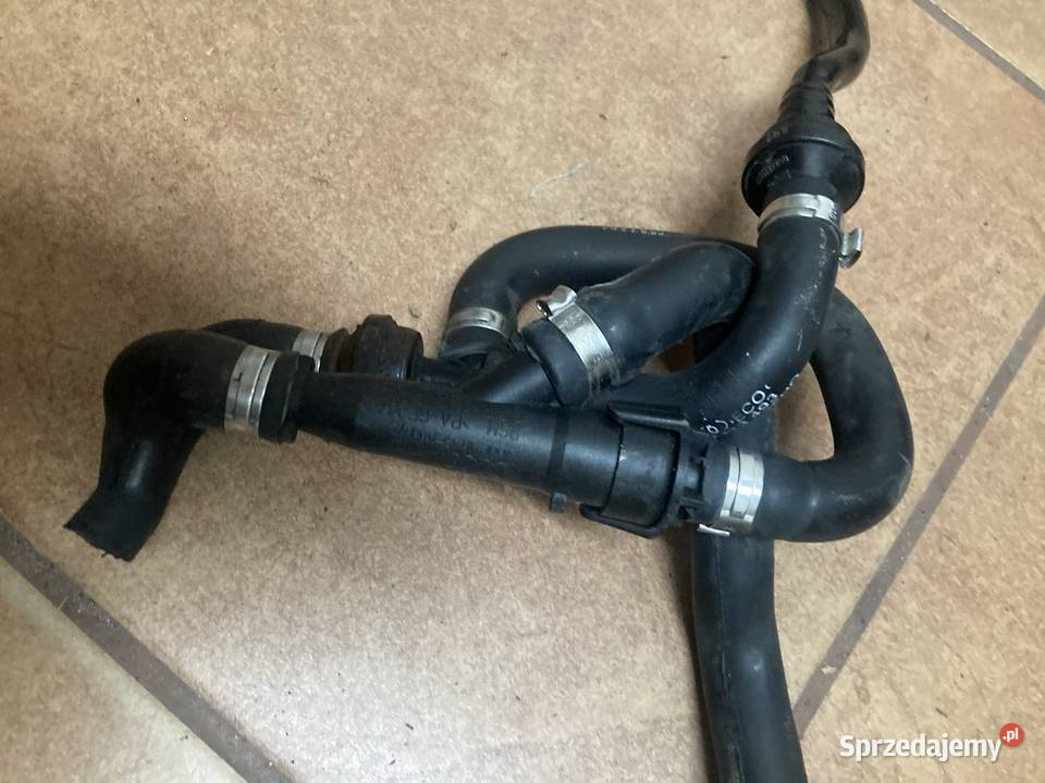 AUDI A8 D2 37 WĄŻ KRÓCIEC ODMY EZEKTOR 077133753 Części samochodowe wielkopolskie Rakoniewice