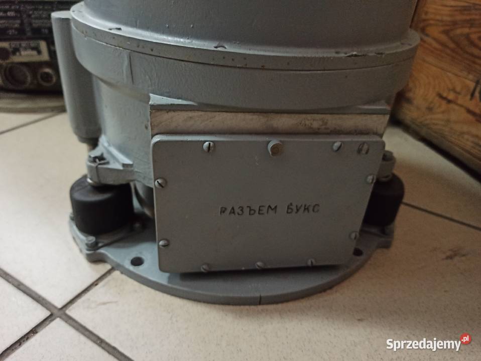 Żyroskop BC2362000 z żyroskopu geodezyjnego Skierniewice sprzedam