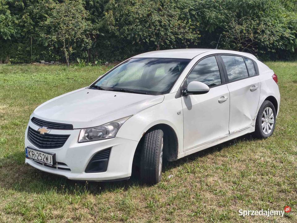 Chevrolet Cruze 18 LPG nowe opony zimowe i świętokrzyskie