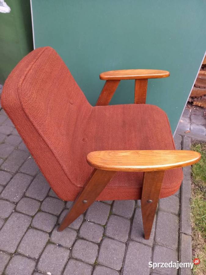 Stary fotel 366 Józefa Chierowskiego prl vintage Rawicz