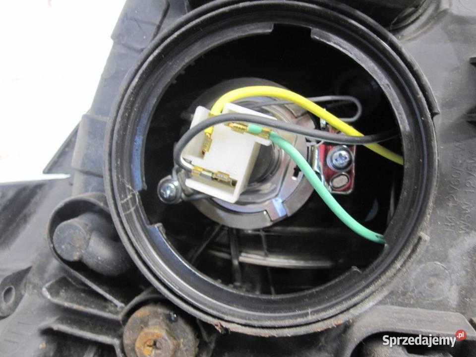 KIA SOUL 09r lampa lewa przód ANGLIK Kielce