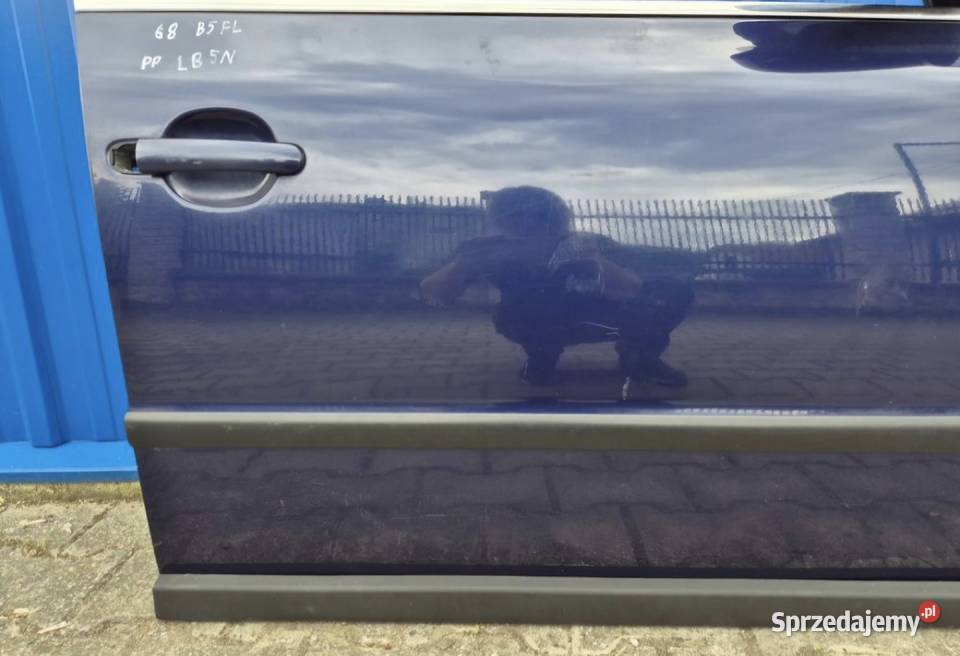 DRZWI PRZÓD PRAWY PRAWE VW PASSAT B5 FL Działoszyce