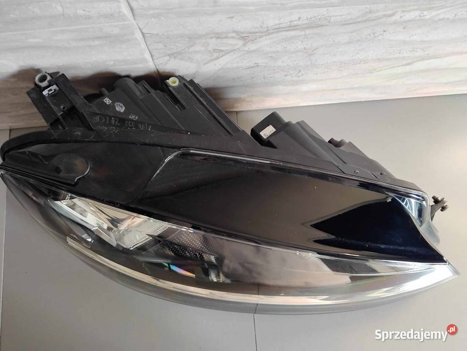 VW GOLF 7 PRAWA LAMPA PRZÓD ZWYKŁA LED wielkopolskie Ostroróg