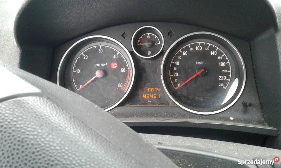 TANI USZKODZONY OPEL ZAFIRA śląskie Ornontowice