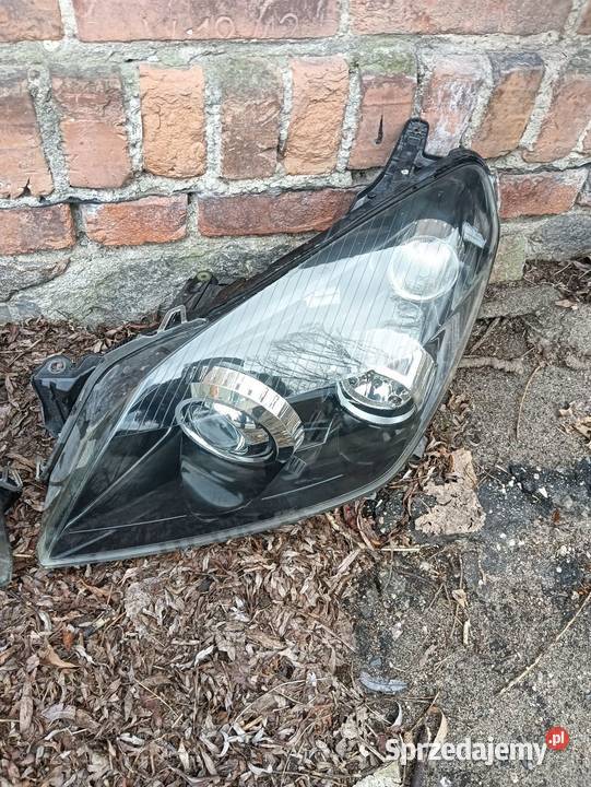 Lampy Astra H xenon skrętny kompletne EU wielkopolskie Poniec