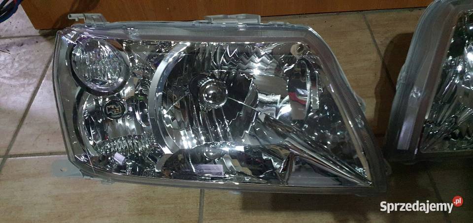 Suzuki grand vitara 3 drzwiowa komplet lamp Zduńska Wola