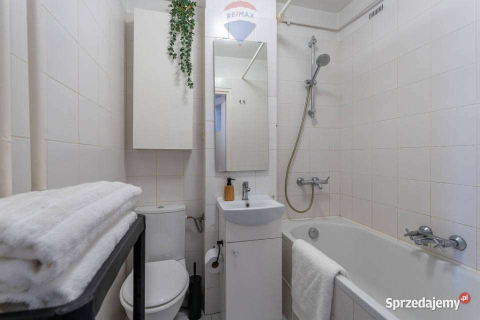 2 pokoje w centrum Warszawywidok na skyline Warszawa