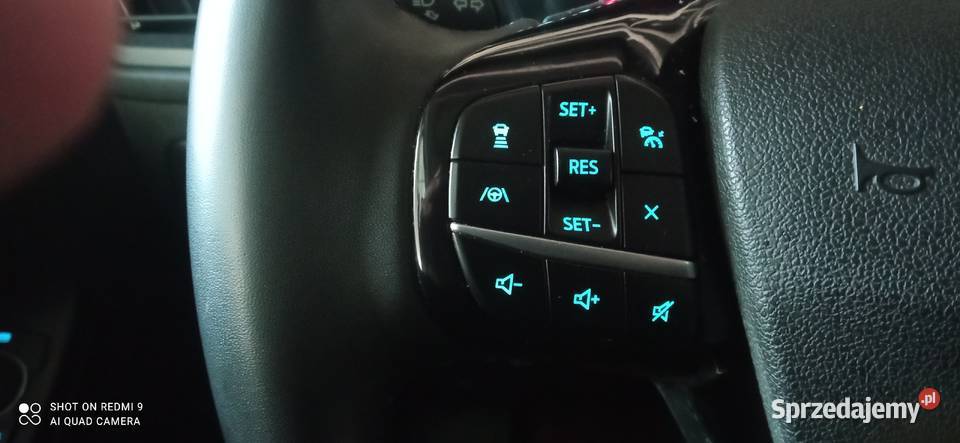 Ford Escape 2022 nieuszkodzony