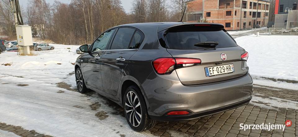 Fiat Tipo 14 120kameraNAVI lakier metallic Wadowice sprzedam
