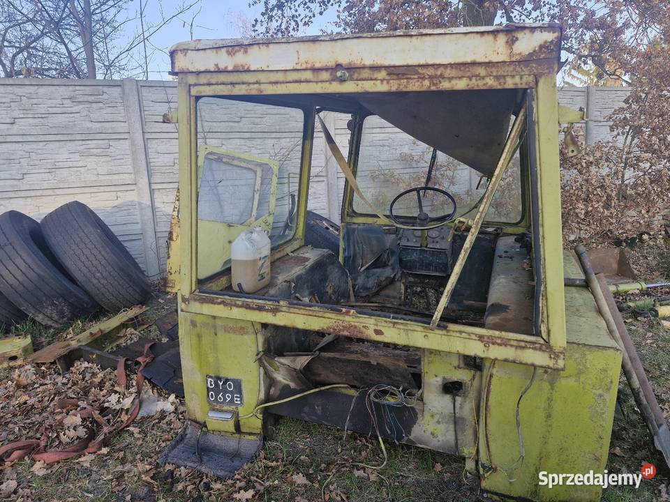 Kabina ostrówek k162 ursus nowy typ części Barlinek