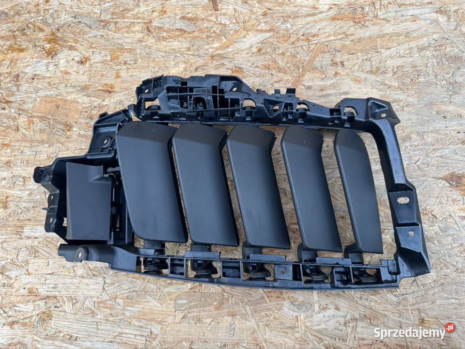 Wlot kanał powietrza żaluzja roleta lewa Porsche Międzychód