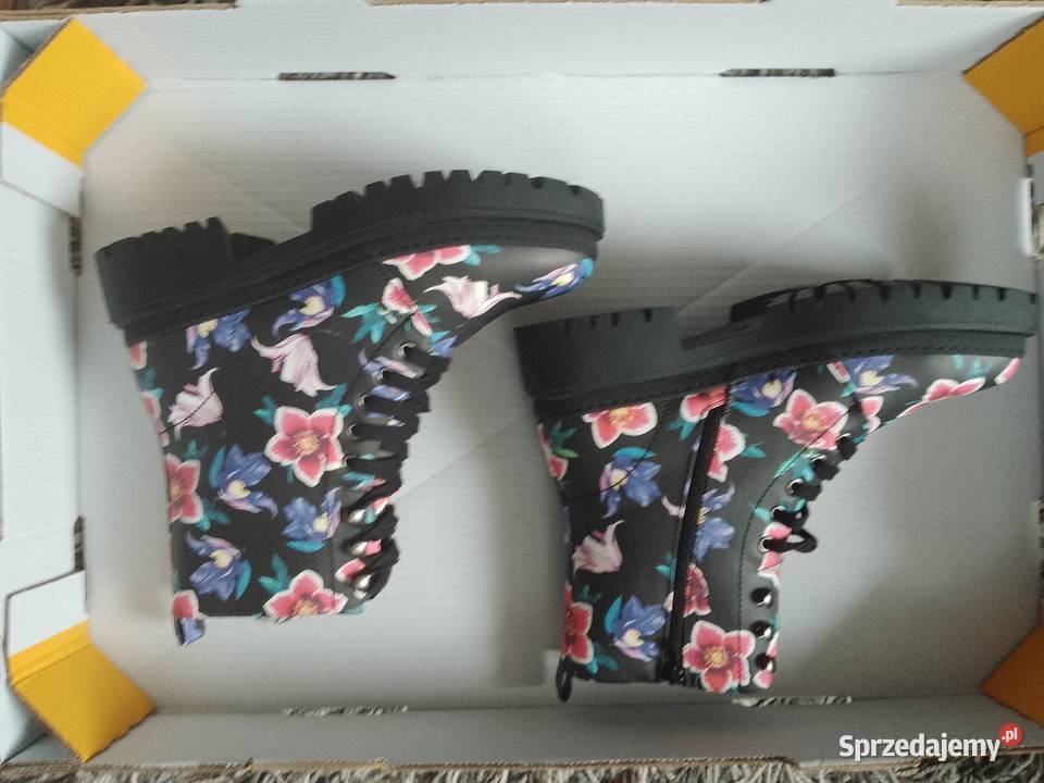 Kozaki botki w kwiaty Chrzanów