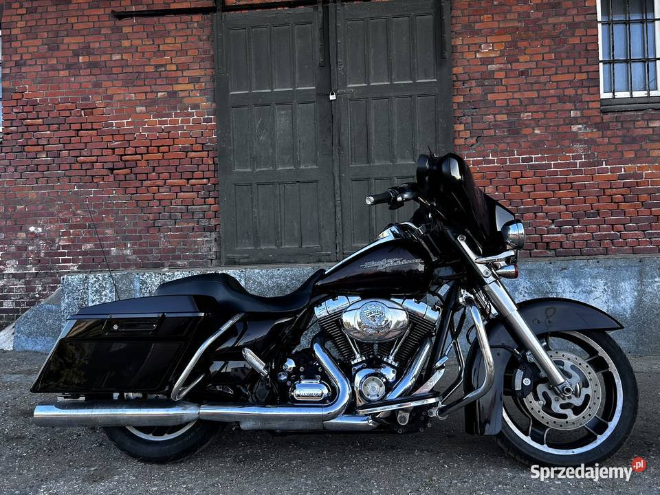 Harley Davidson FLHX z 2011 roku Street Glide 85000km Tuchola