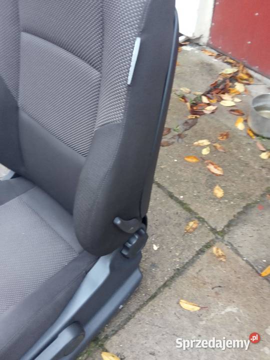 HYUNDAI I30 0712 FOTEL KIEROWCY Fotele i kanapy pomorskie