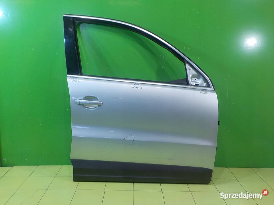 VW TIGUAN I 14 TSI 08r 5D drzwi prawe przod Suków sprzedam