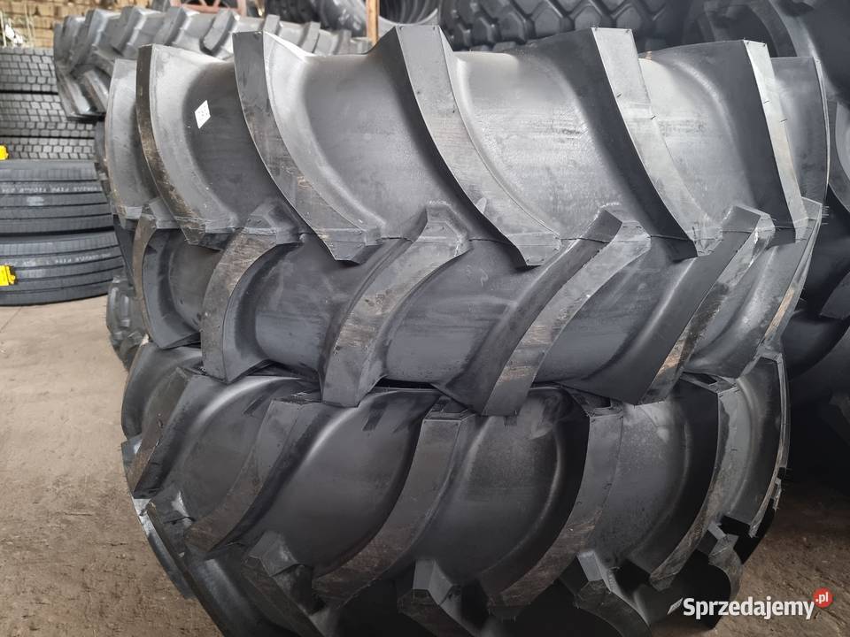 Opony 2x 23126 16PR Forerunner Stomil 154A6 lubelskie Łaszczów sprzedam