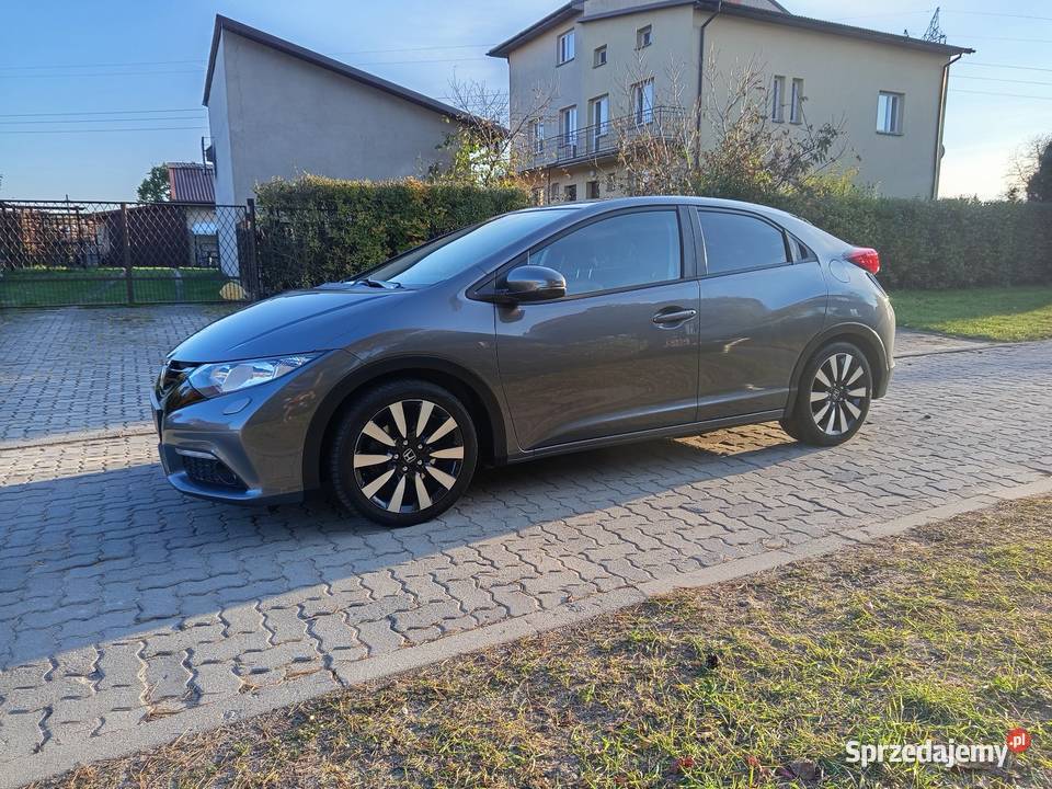 Honda Civic 2014r w wersji SPORT 18 benz 142 hak Puławy sprzedam