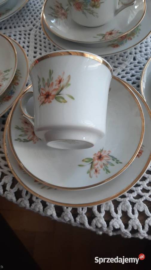 Filiżanki i talerzyki deserowe Świdnica