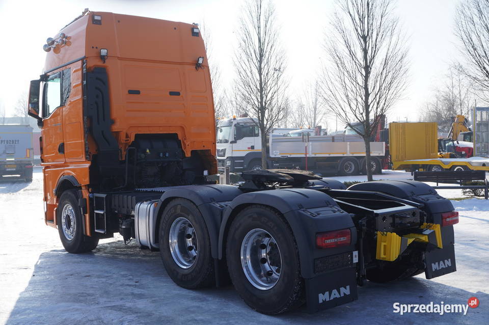 Ciągnik siodłowy MAN TGX 33580 6x4 DMC 70000 Kraków