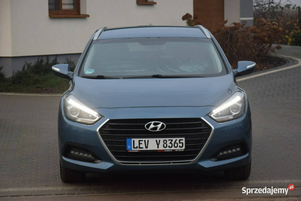 Hyundai i40 17D 2015r Kamera Oryginalny Lakier 140KM podkarpackie Majdan Sieniawski